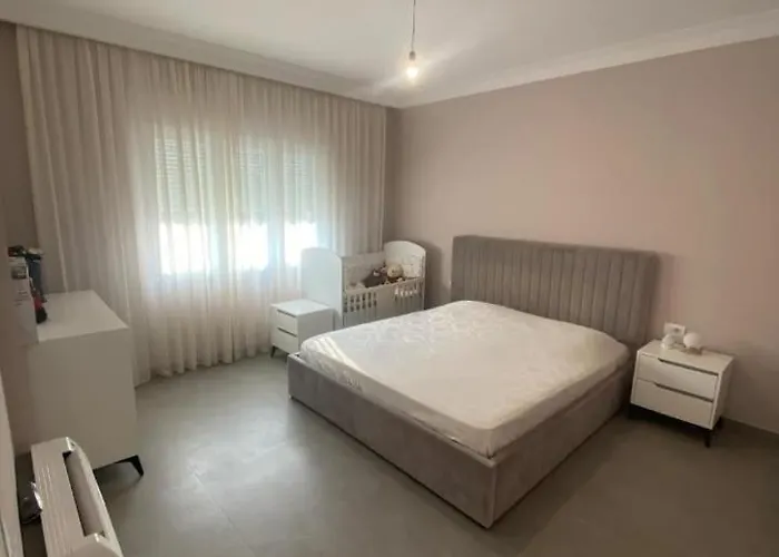 Сasa de vacaciones Aron Rreshen